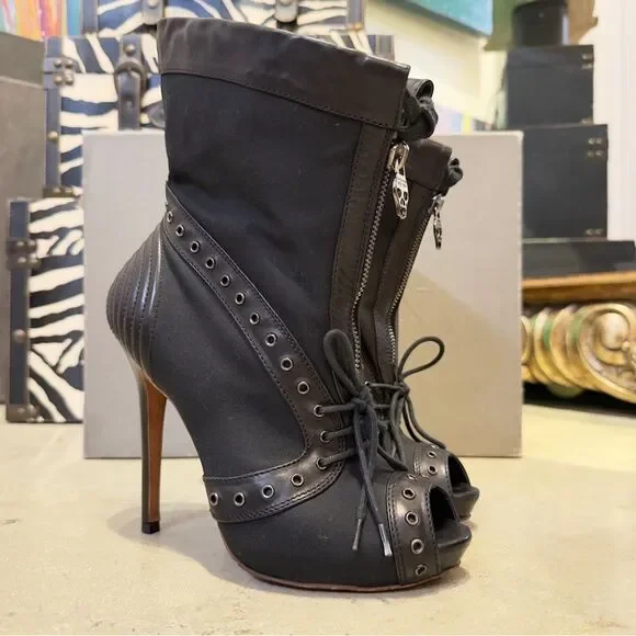 Alexander McQueen Peep Toe Ankle Booties Black Sz 37 (US 7) - Picture 5 of 16